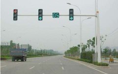 交通信號(hào)燈桿件如何維護(hù)和保養(yǎng)？
